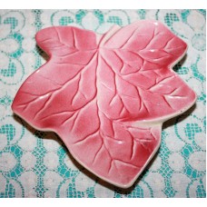Wall Pocket Vintage Ceramic Pink Leaf    132711450413